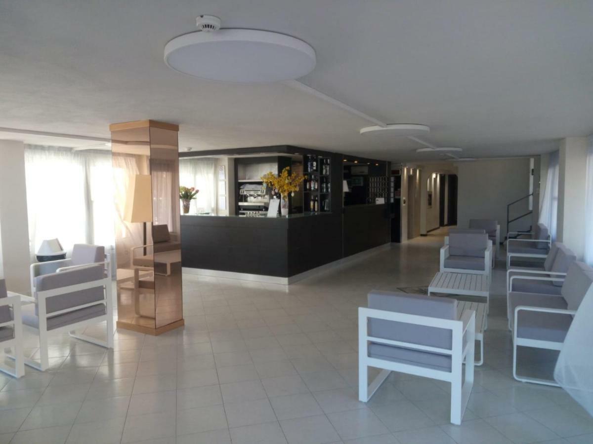 Tyc Hotel Viserbella di Rimini Zewnętrze zdjęcie